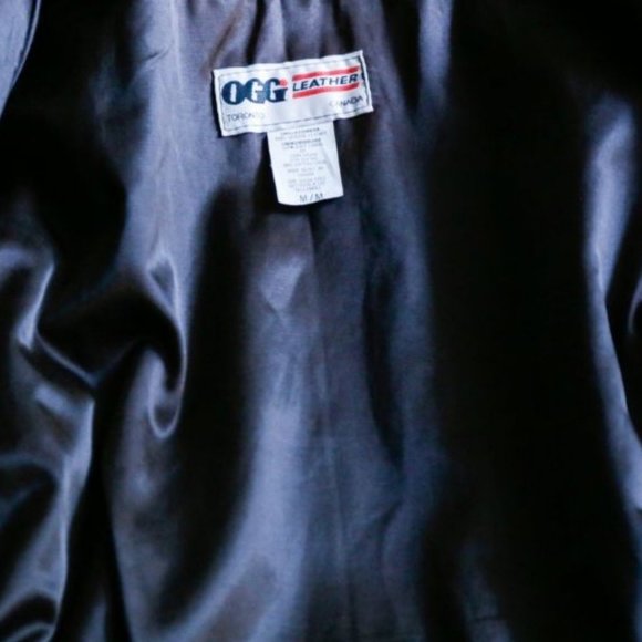 Vintage Chestnut Brown 70s Leather Belted Coat (RELISTED) - Picture 7 of 11